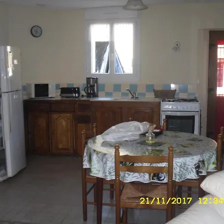 Maison - D'hote Situee Au Coeur D Σπίτι διακοπών *